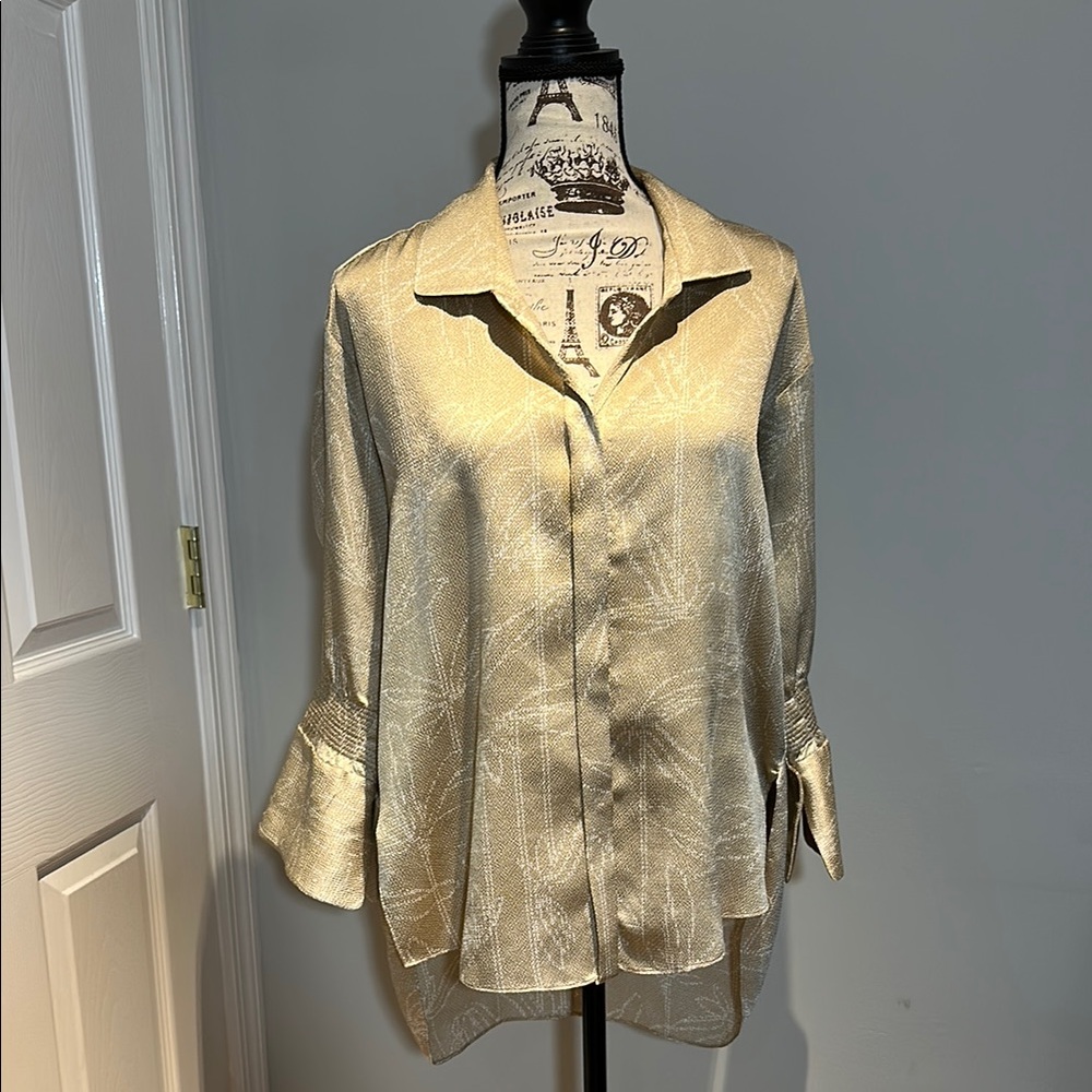 Halston Heritage Elegant Gold Loose Fitting Satin Top Blouse Shirt—Size XS